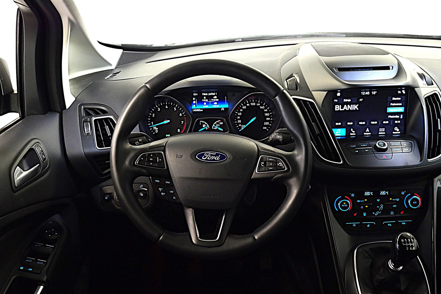 Ford C-MAX 1.0 EcoBoost 92 kW Titanium