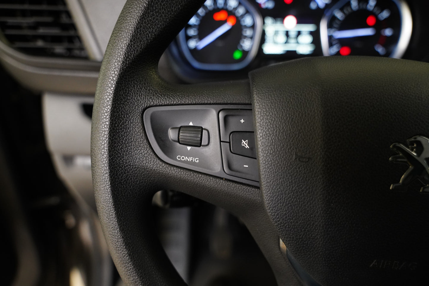 Peugeot Expert 2.0 HDi 110 kW Premium TwinCab