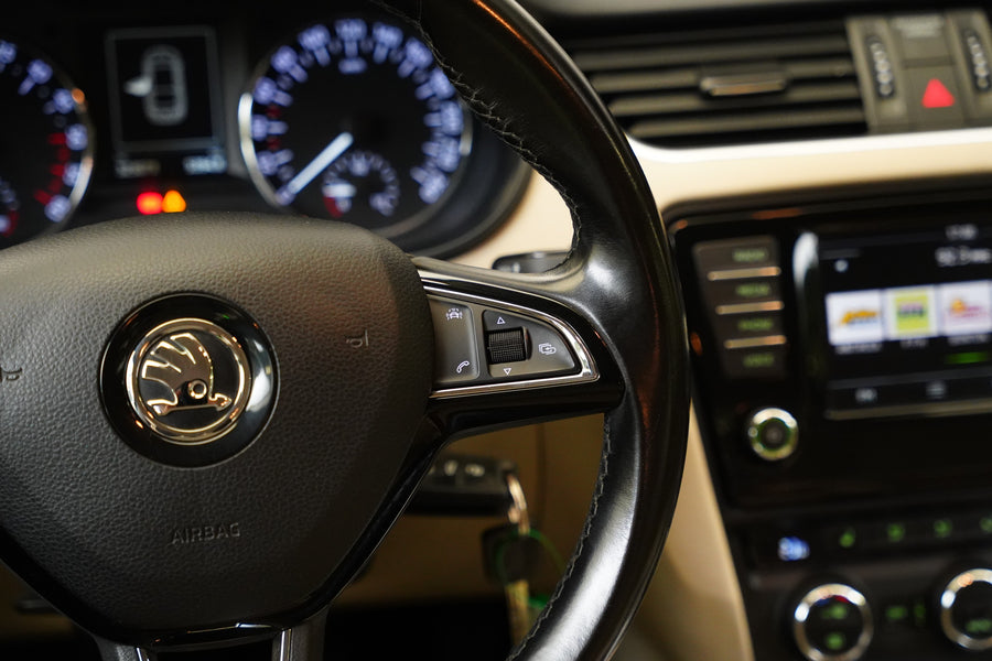Škoda Octavia 2.0 TDI 110 kW Style – foto 17