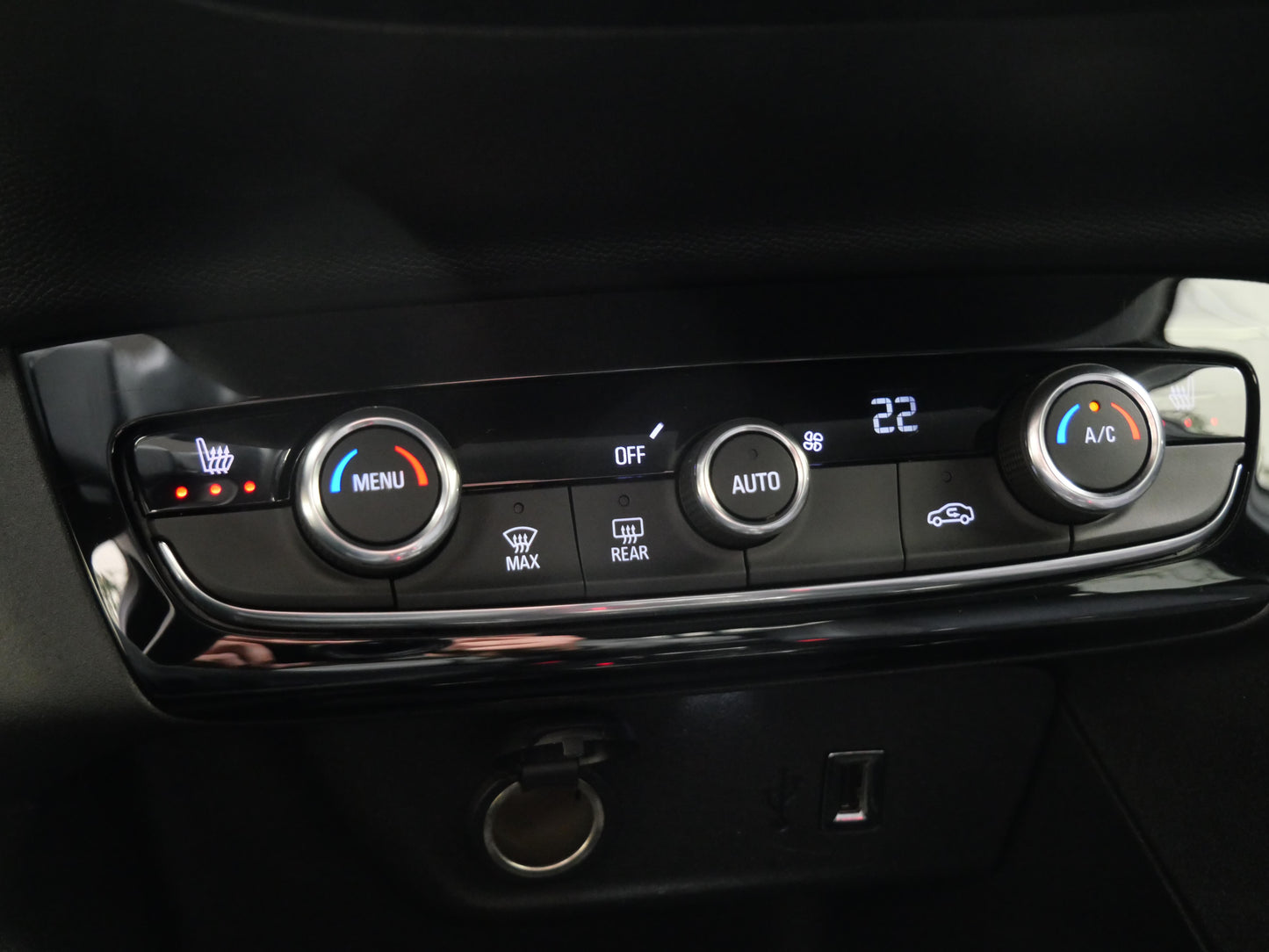 Opel Corsa 1.2 i 74 kW Turbo Elegance