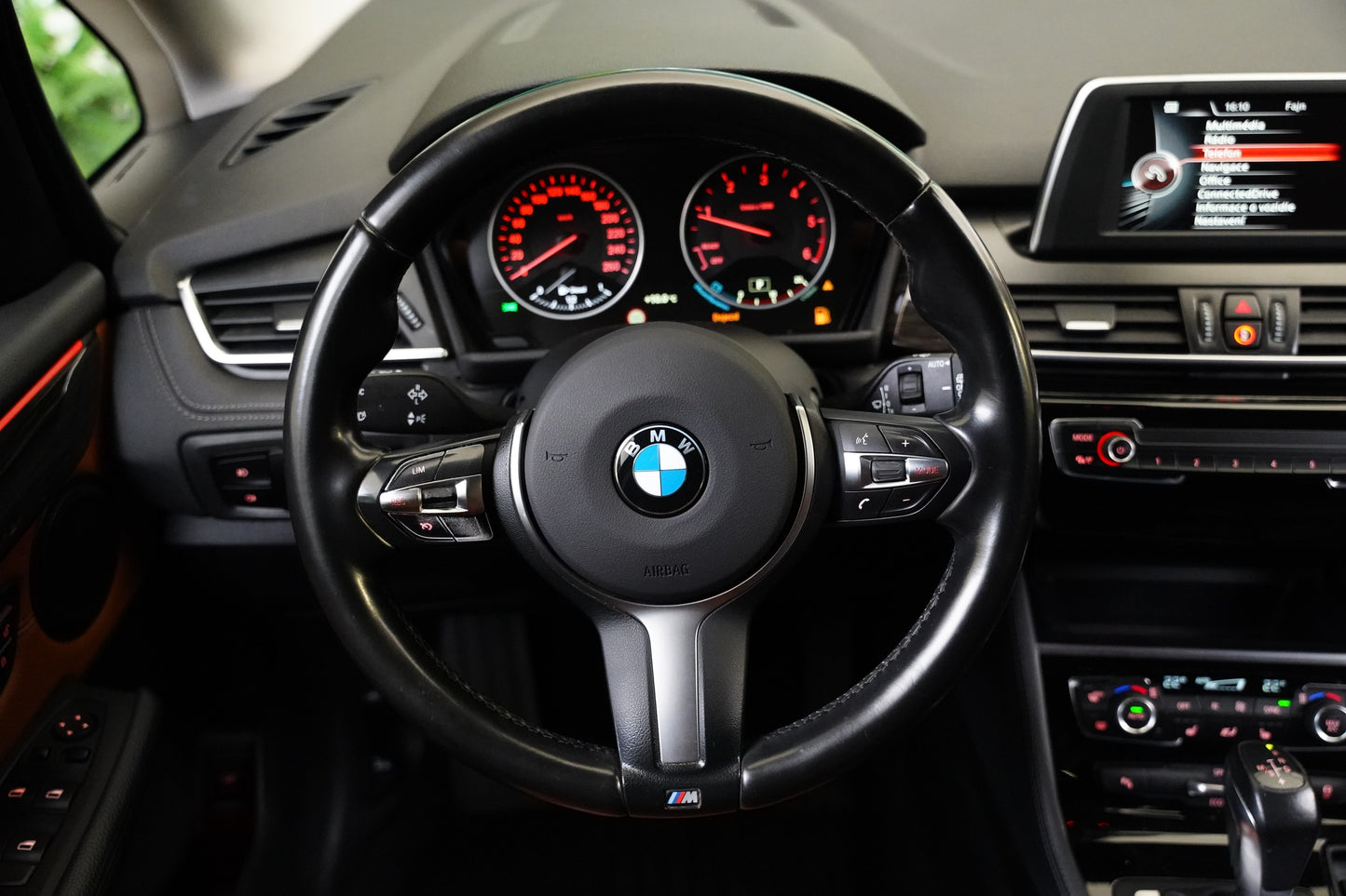 BMW Řada 2 218 D 110 kW Luxury Line