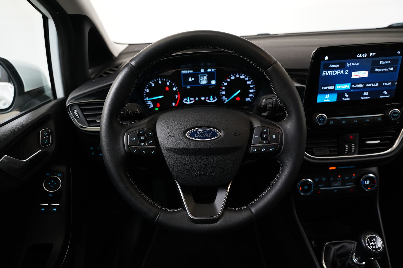 Ford Fiesta 1.0 EcoBoost 73 kW – foto 17