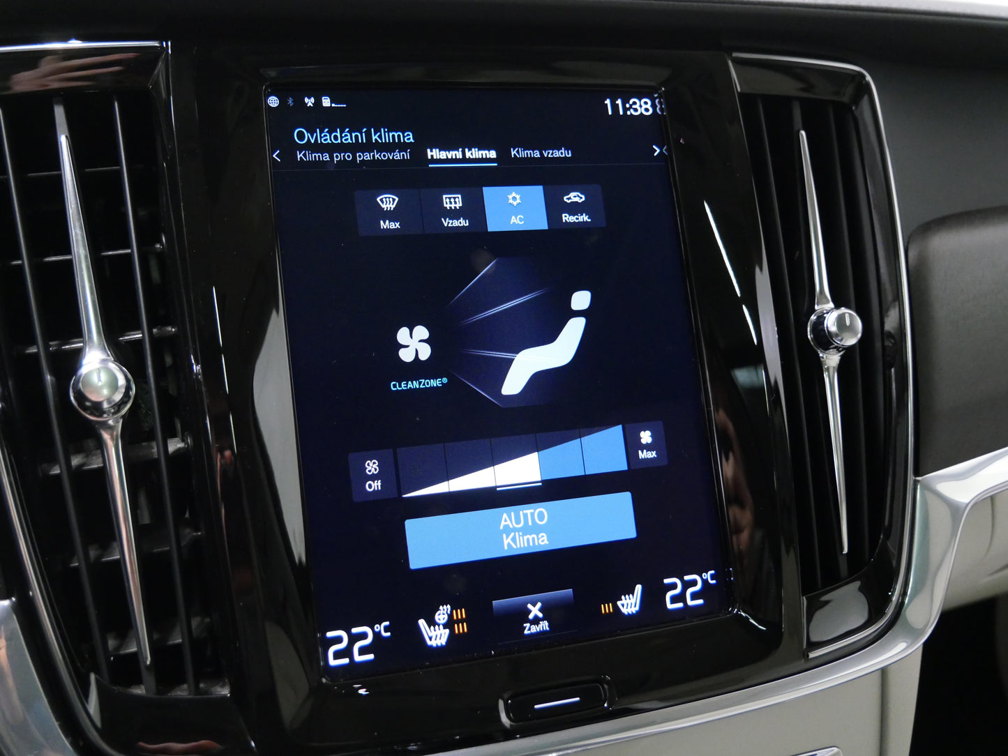 Volvo V90 2.0 D5 173 kW Cross Country