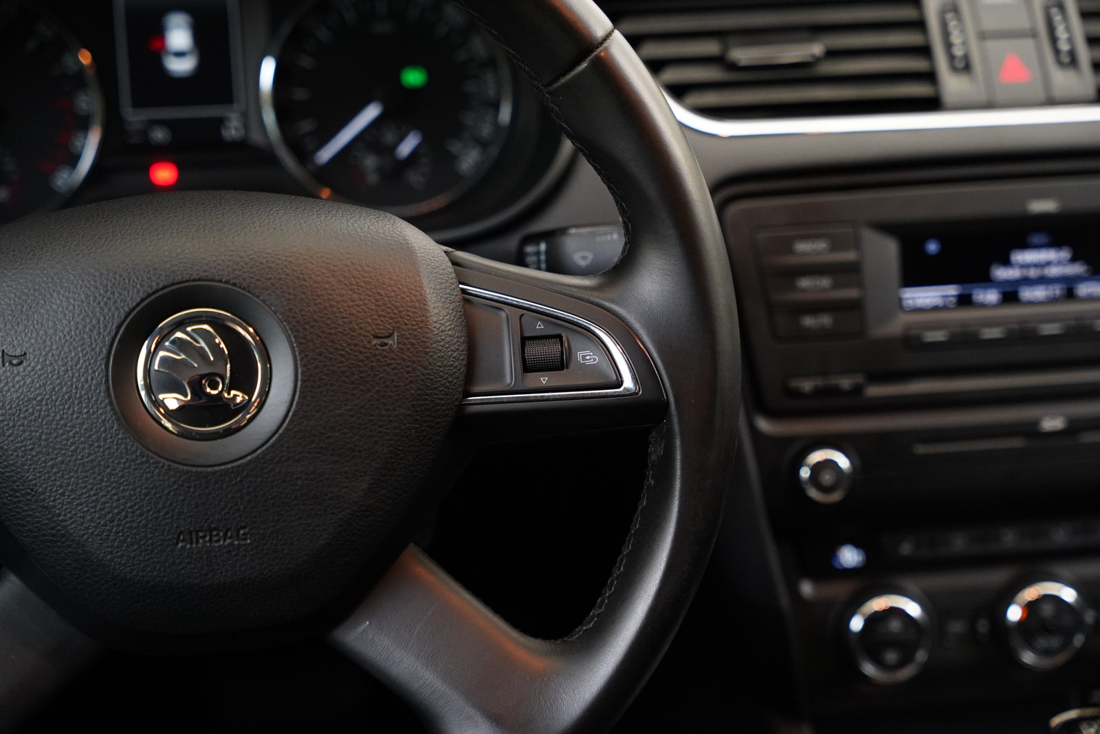 Škoda Octavia 2.0 TDI 110 kW DSG Elegance+ – foto 17