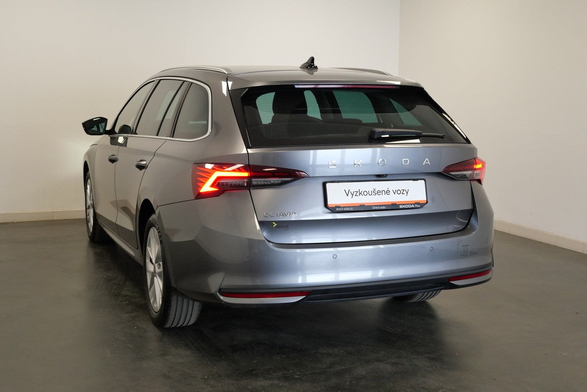 Škoda Octavia 2.0 TDI 110  kW Selection – foto 7