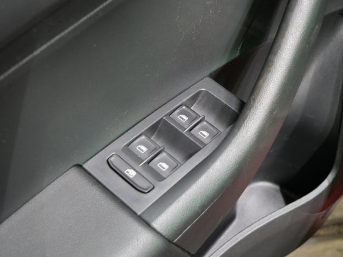 Škoda Rapid Spaceback 1.6 TDI 77 kW Style+ – foto 17
