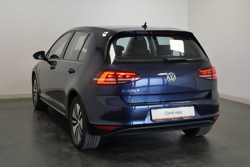 Volkswagen e-Golf 85 kW Comfortline – foto 7