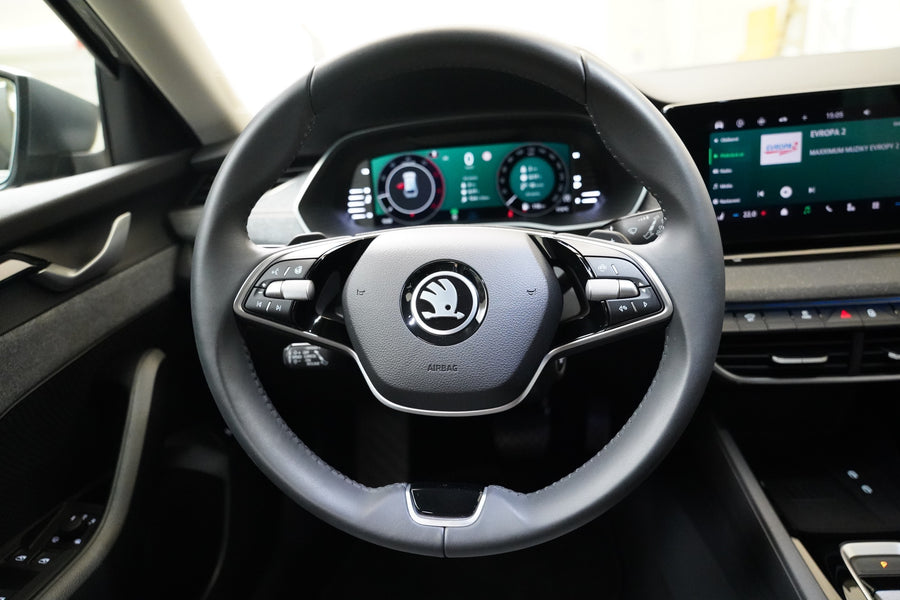 Škoda Octavia 2.0 TDI 110 kW Selection – foto 17