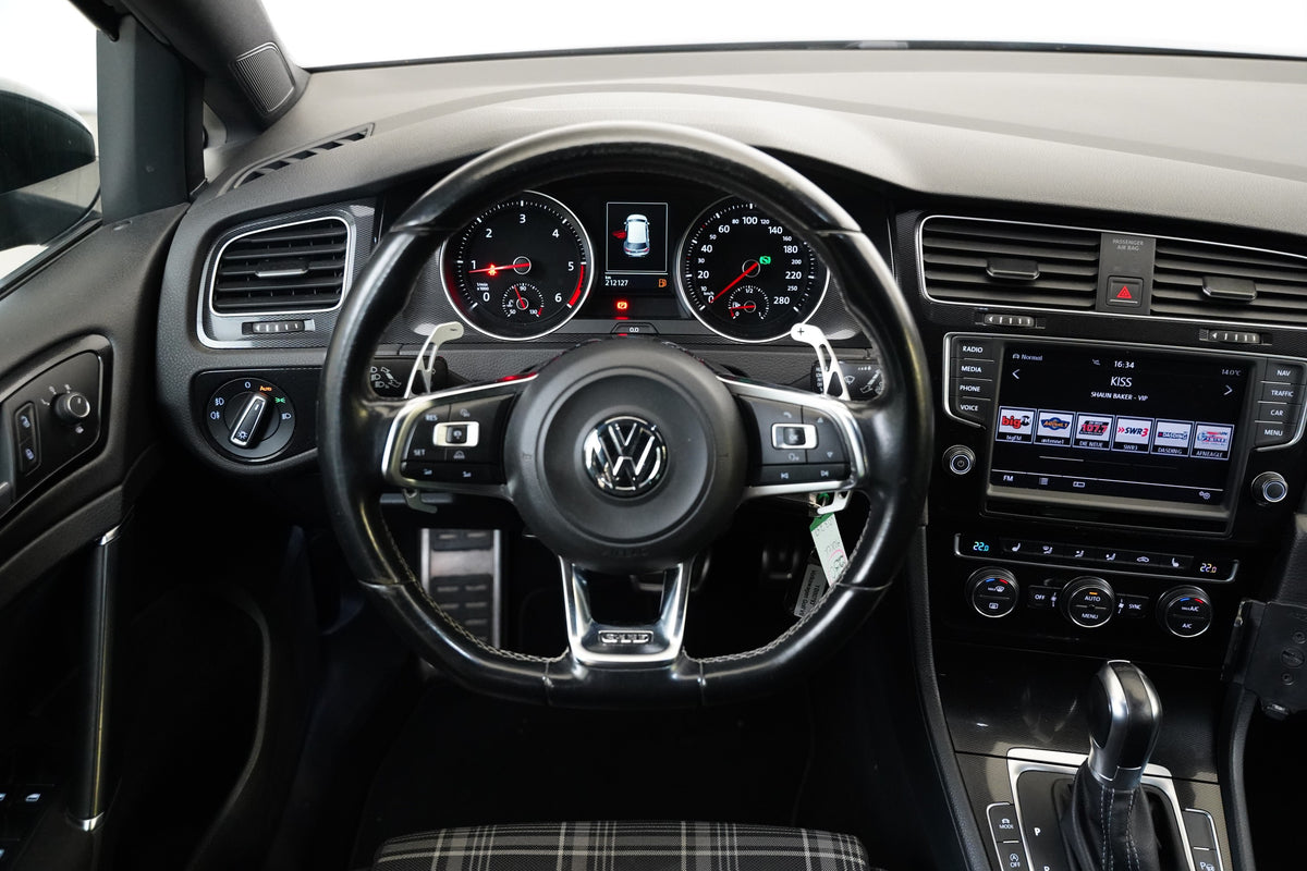 Volkswagen Golf 2.0 TDI 135 kW DSG GTD