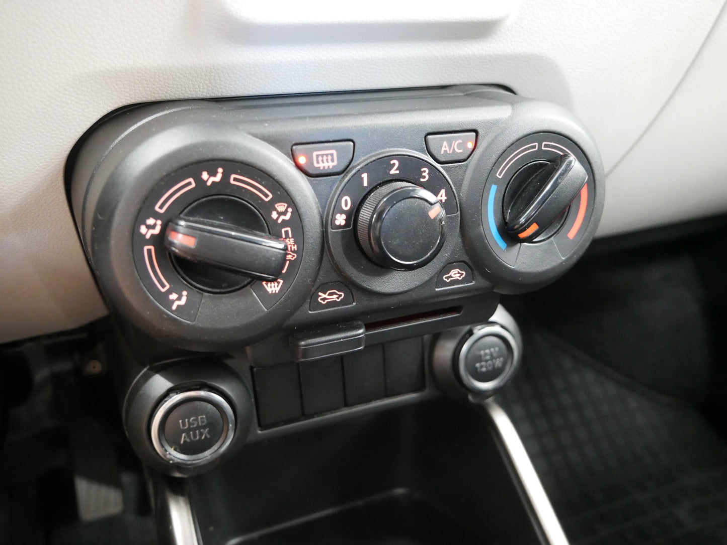 Suzuki Ignis 1.2i Comfort Hybrid