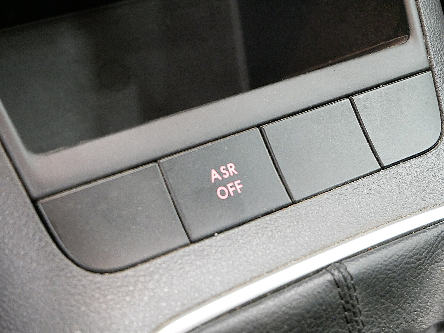 Volkswagen Golf 1.6 MPI 75 kW Trendline