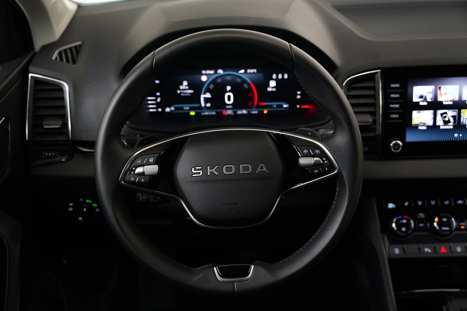 Škoda Karoq 1.5 TSI 110 kW Top Selection – foto 18