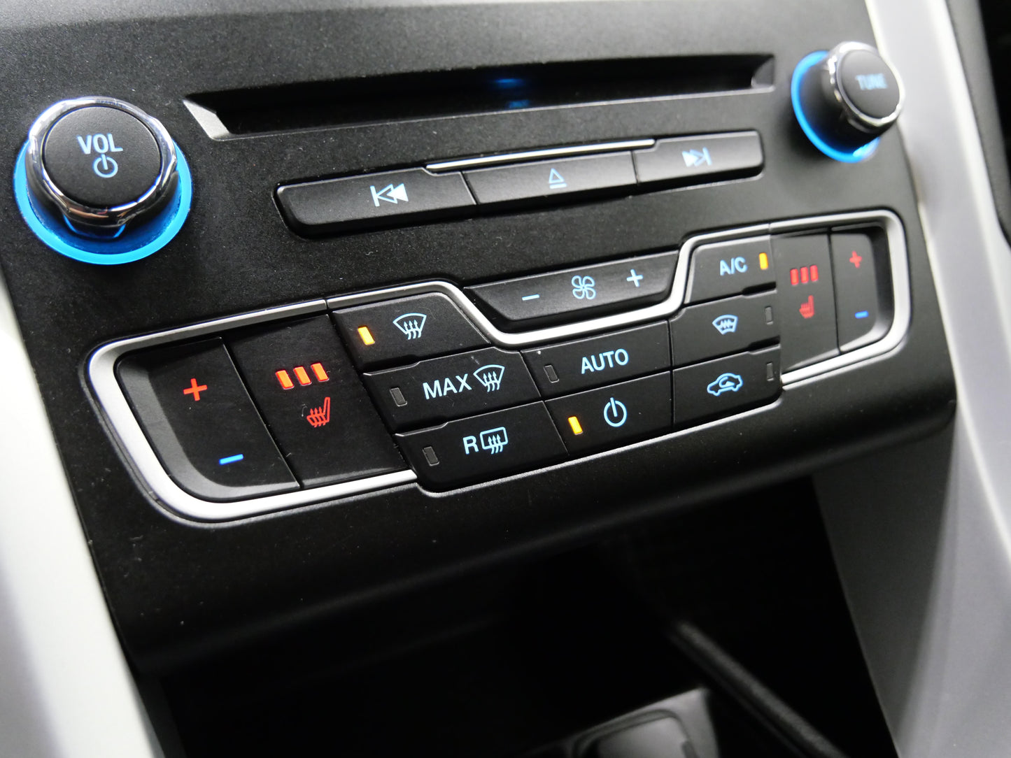 Ford Mondeo 2.0 TDCI 110 kW Trend