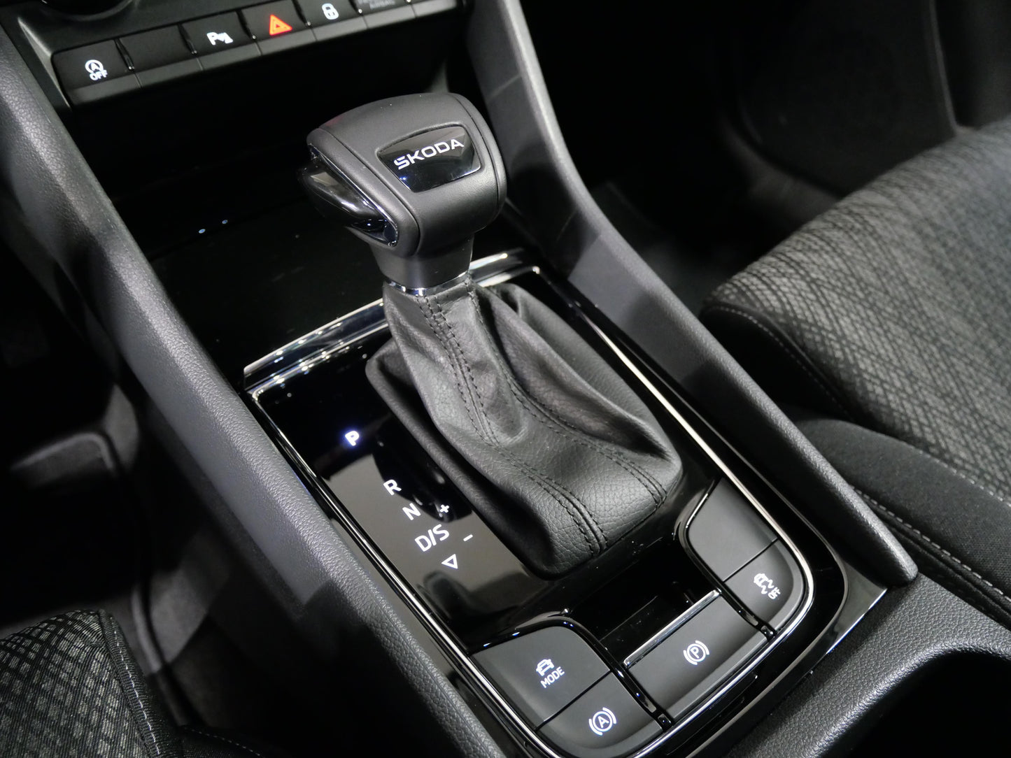 Škoda Karoq 1.5 TSI 110 kW Top Selection