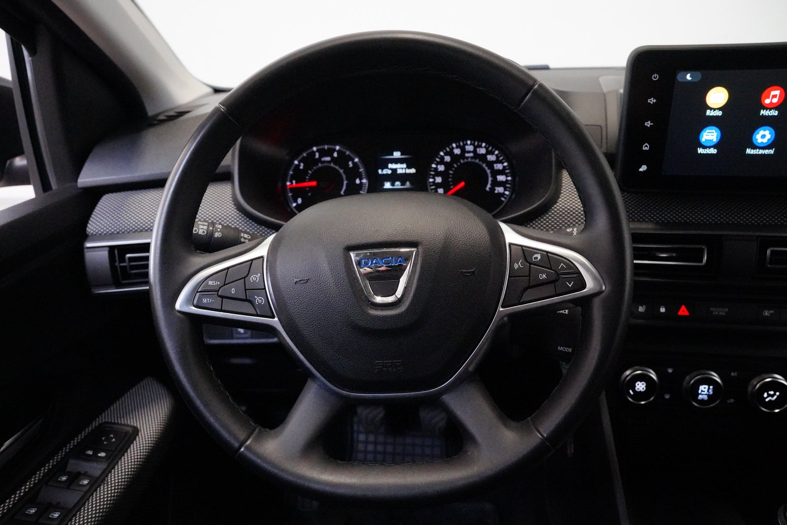 Dacia Sandero 1.0 TCe 67 kW Comfort – foto 18
