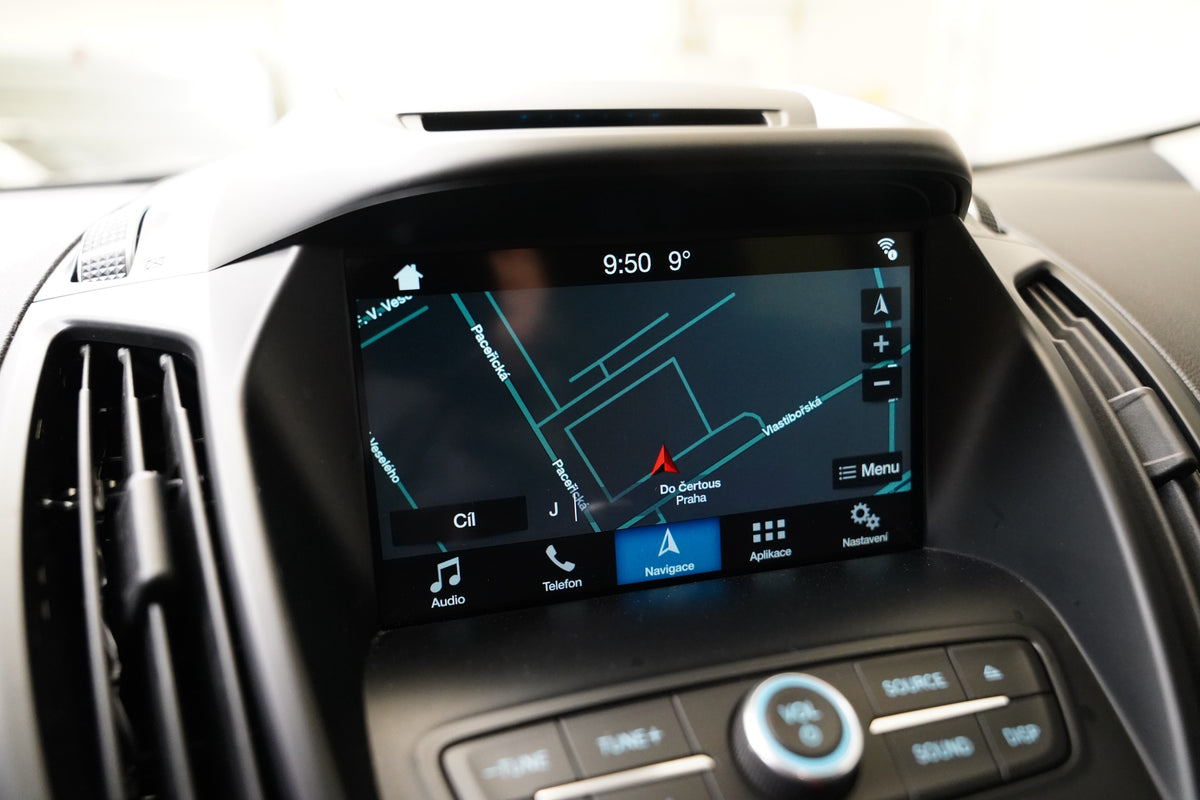 Ford Kuga 1.5 EcoBoost 110 kW Titanium