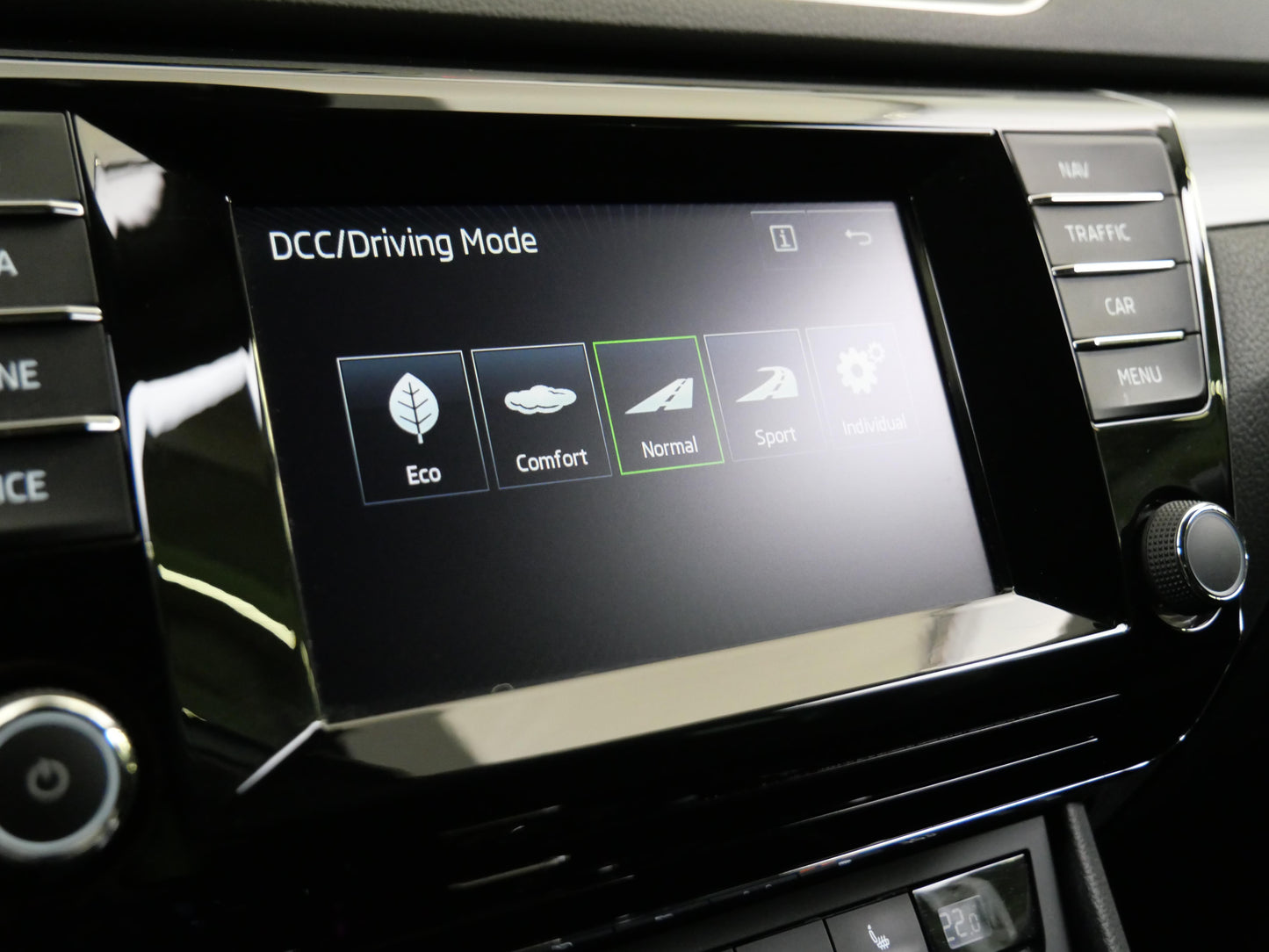 Škoda Superb 2.0 TDI 110 kW Style