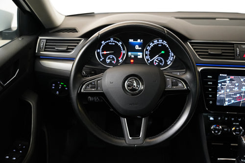 Škoda Superb 2.0 TDI 140 kW Style – foto 18