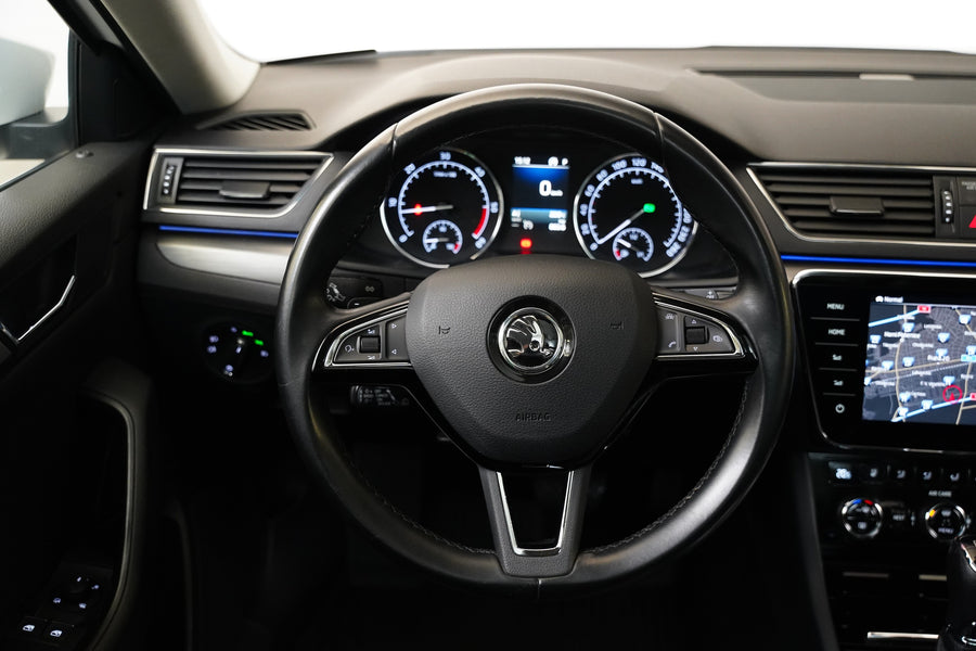 Škoda Superb 2.0 TDI 140 kW Style – foto 18
