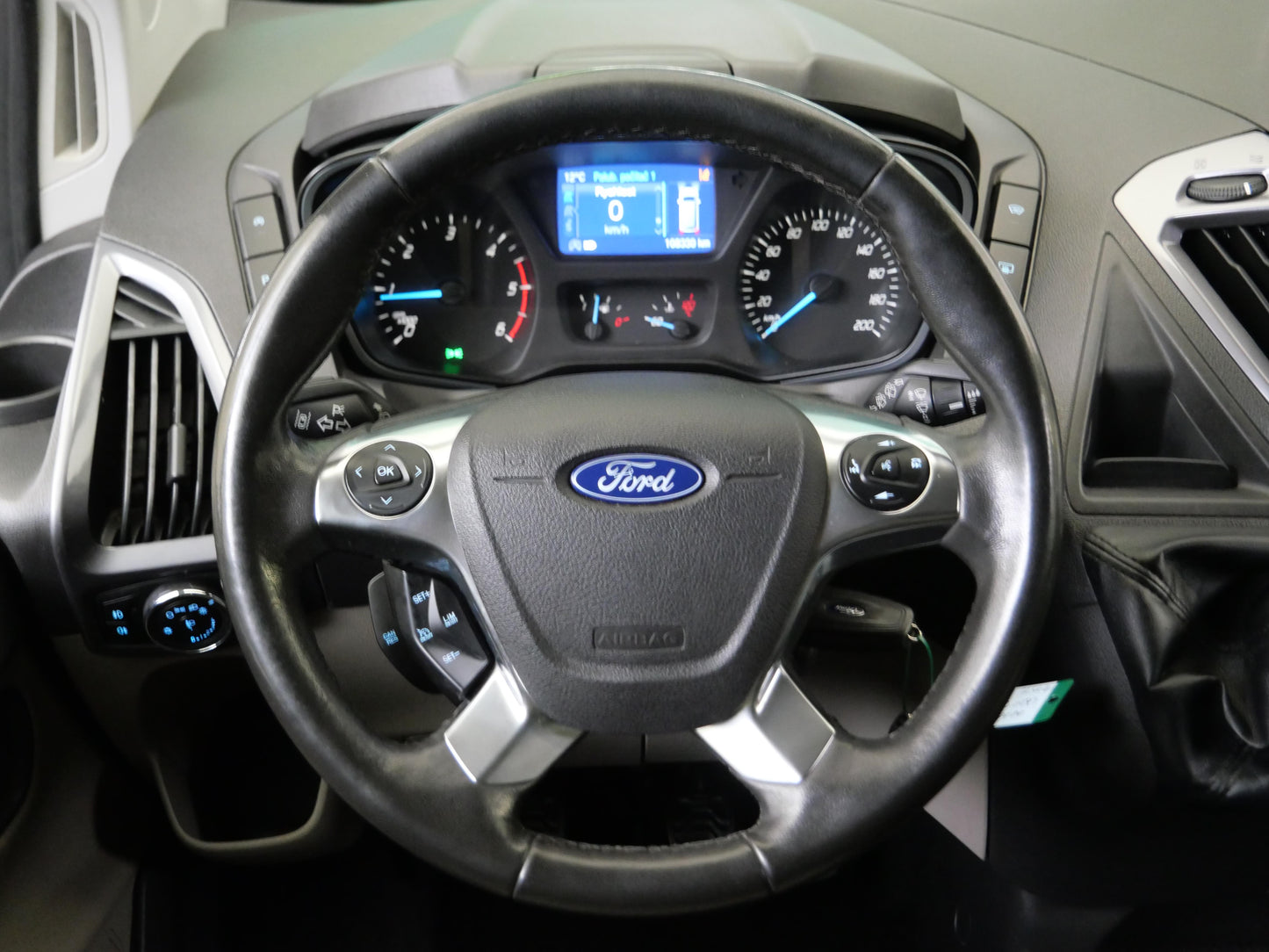 Ford Tourneo Custom 2.0 TDCi 125 kW L1 Titanium