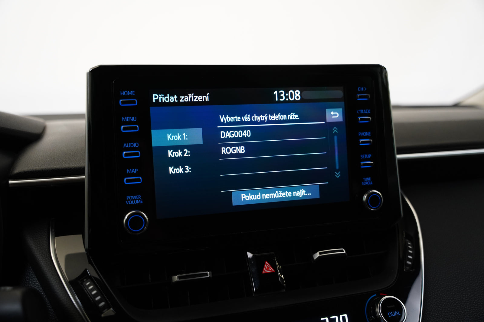 Toyota Corolla 1.6i 97 kW Valvematic – foto 18