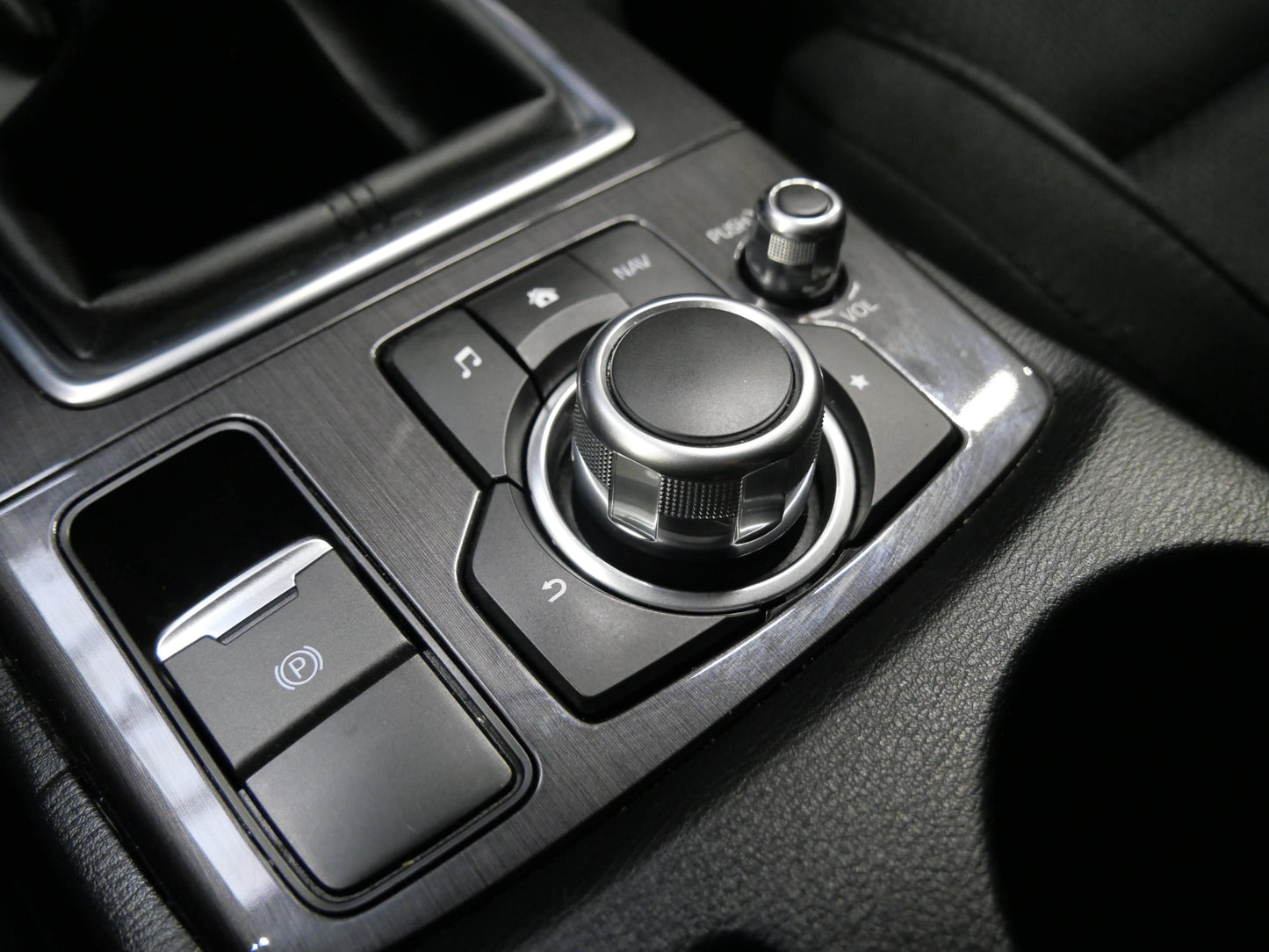 Mazda CX-5 2.0 i 121 kW Exclusive-Line