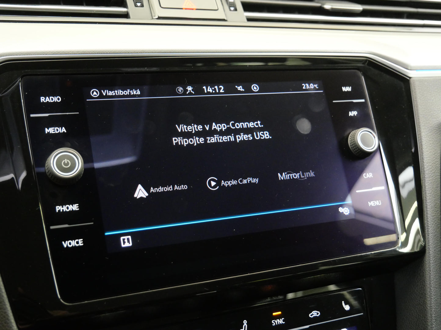 Volkswagen Passat 2.0 TDI 110 kW Business