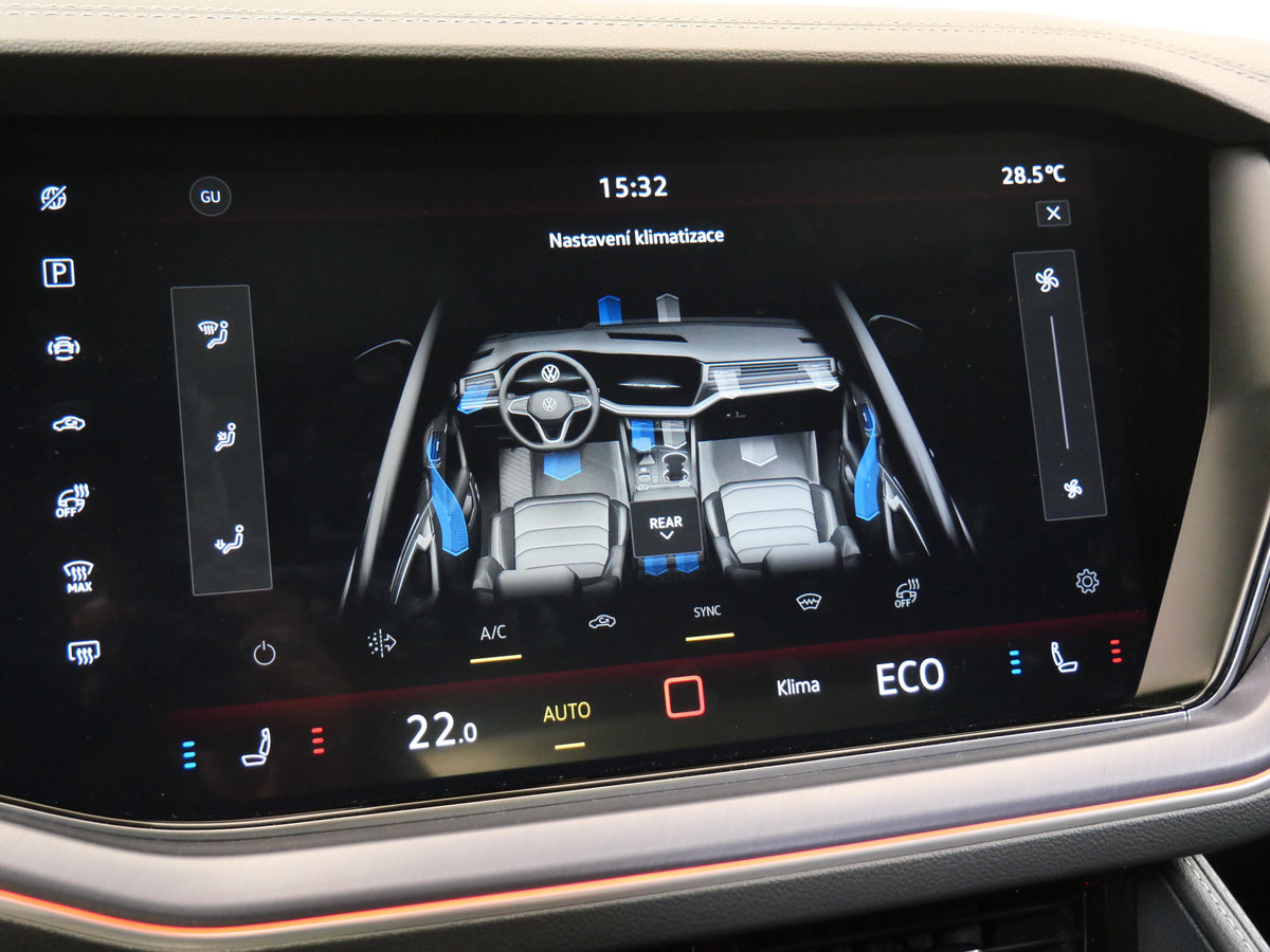 Volkswagen Touareg 3.0 TDI V6 210 kW R-Line – foto 18