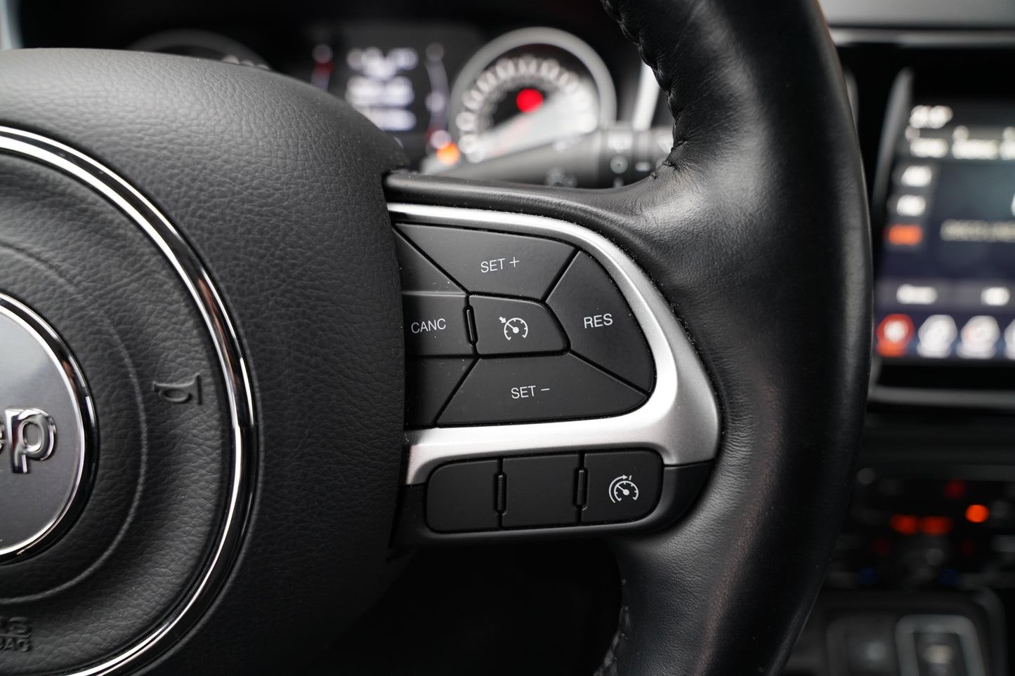 Jeep Compass 1.3 Turbo 110 kW Night Eagle