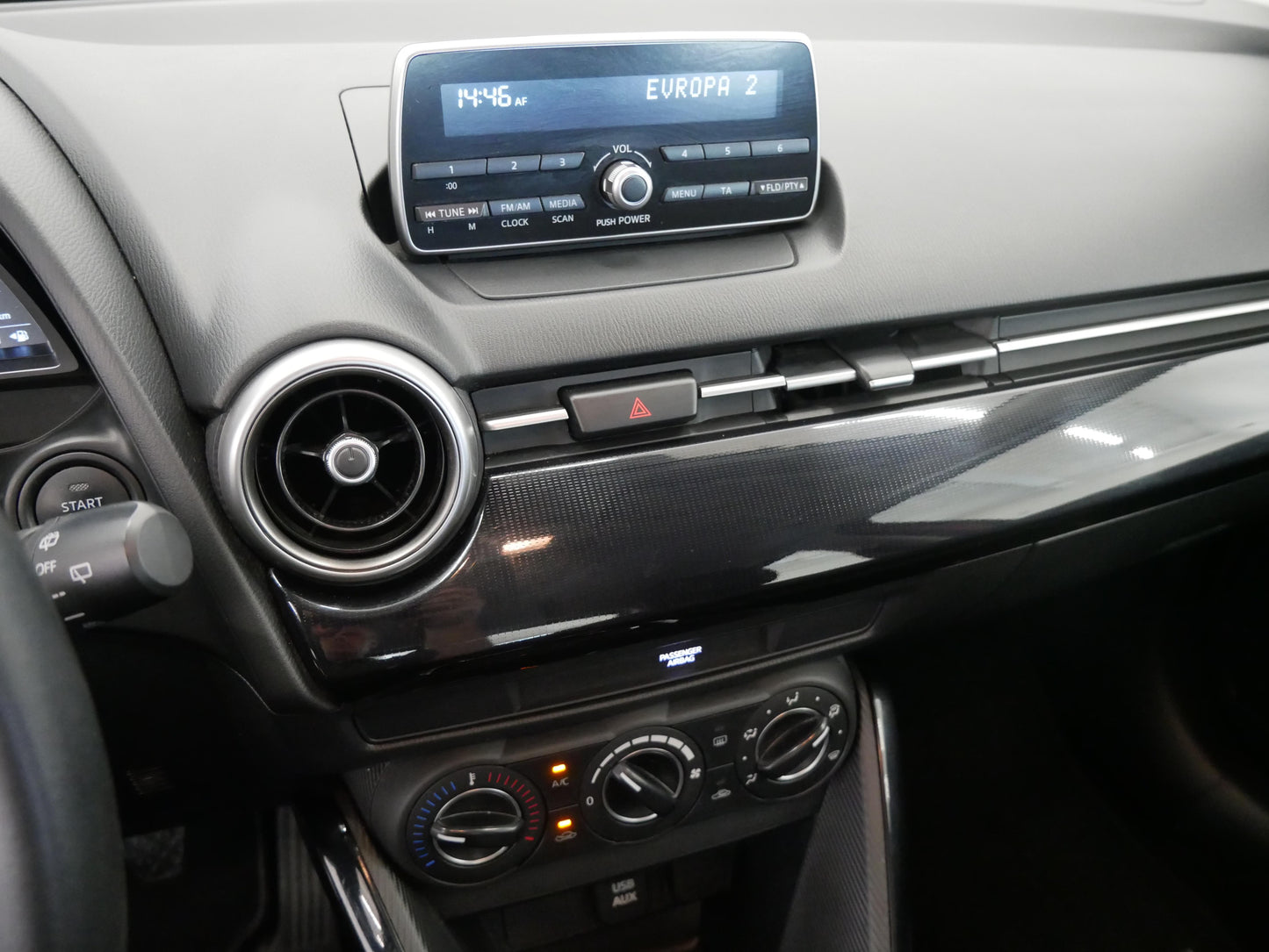 Mazda 2 1.5i 66kW Challenge