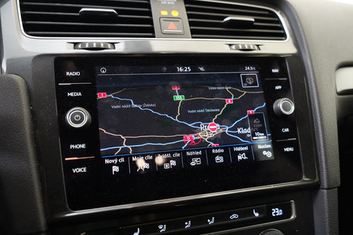 Volkswagen Golf 1.6 TDI 85 kW DSG Comfortline – foto 18