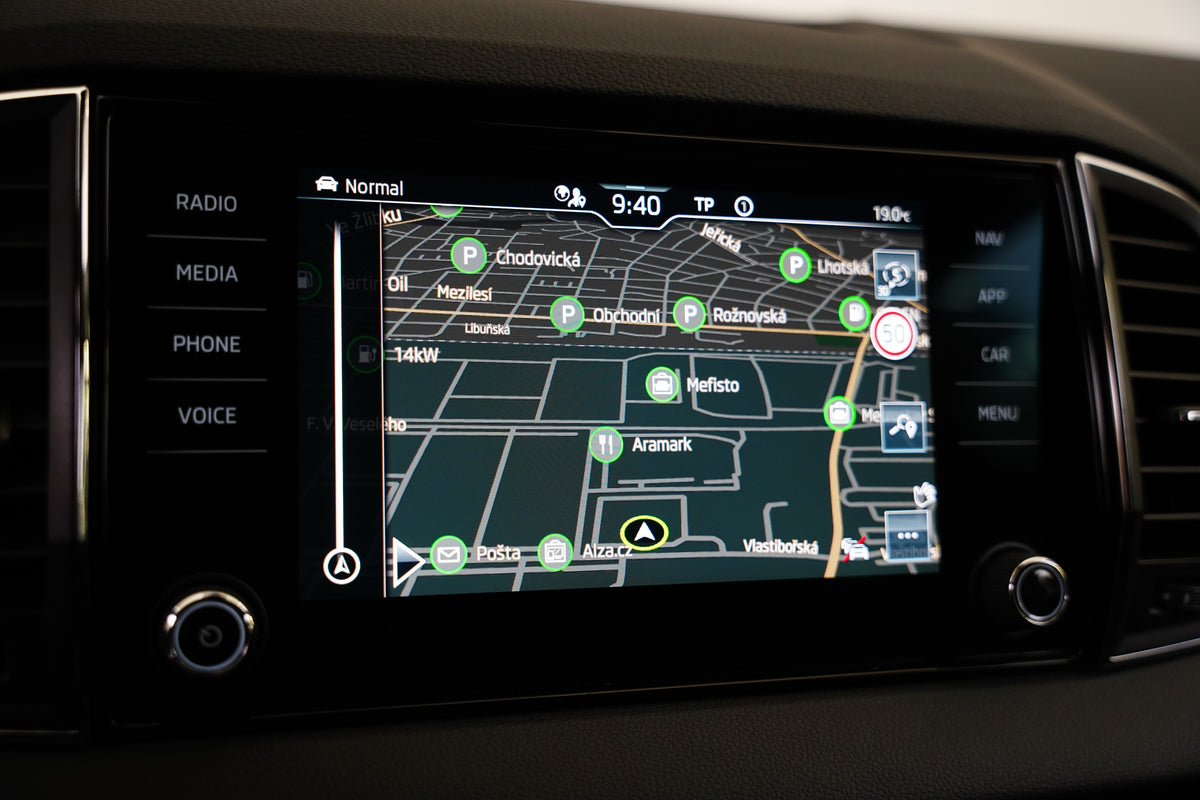Škoda Karoq 1.5 TSI 110 kW Top Selection