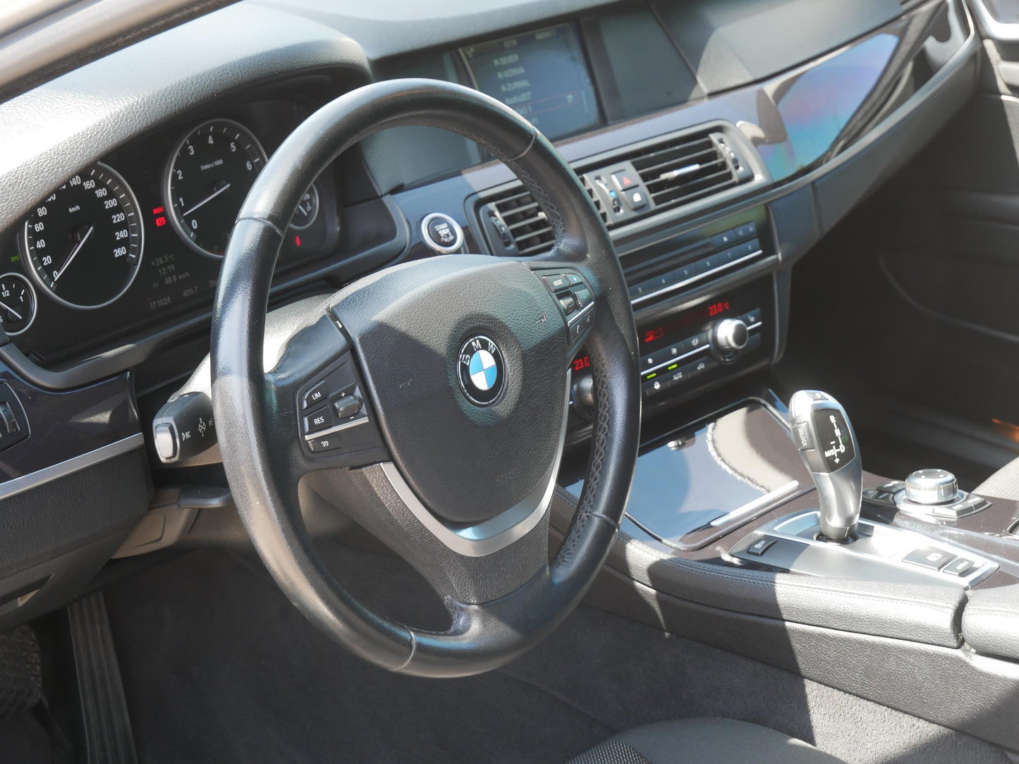 BMW Řada 5 523 i 150 kW