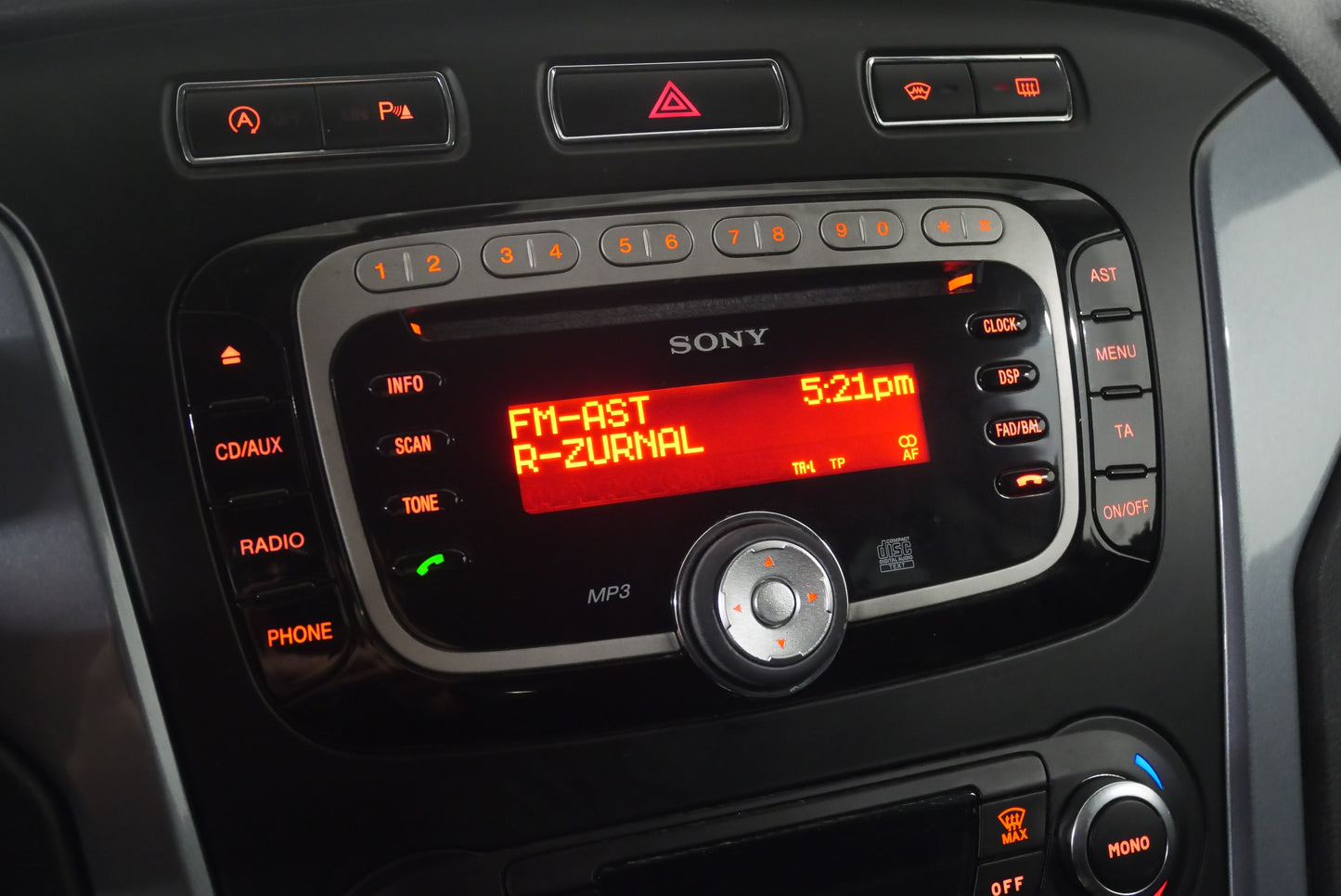 Ford Mondeo 1.6 EcoBoost 118 kW Trend