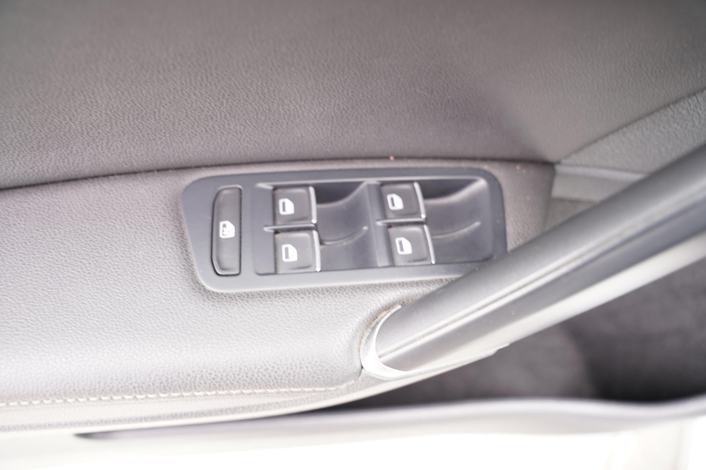 Volkswagen Golf 2.0 TDI 110 kW DSG Highline