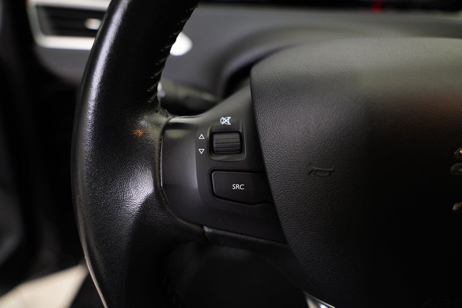 Peugeot 2008 1.2 PureTech 81 kW GT Line – foto 18