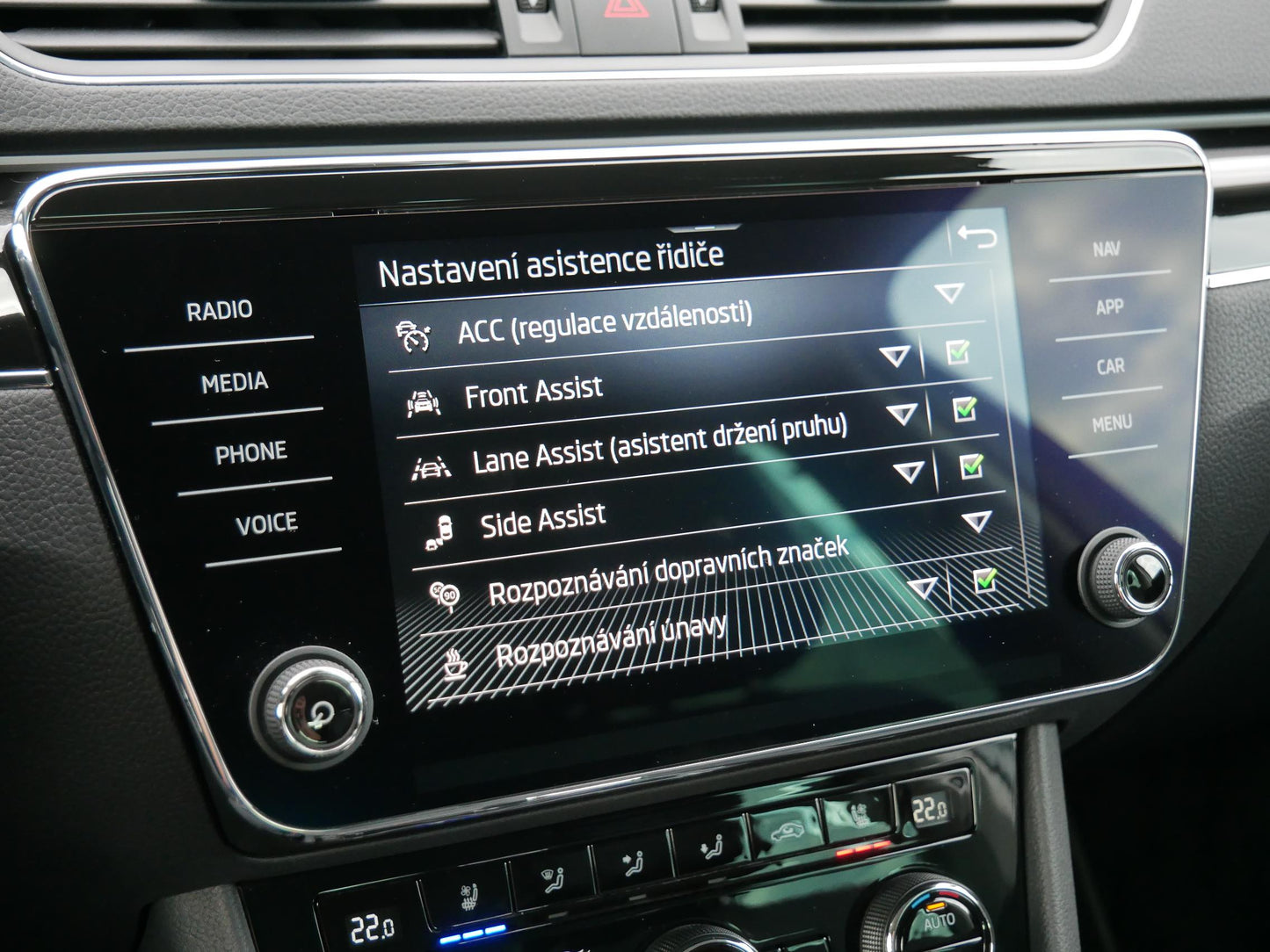 Škoda Superb 2.0 TDI 147 kW L&K