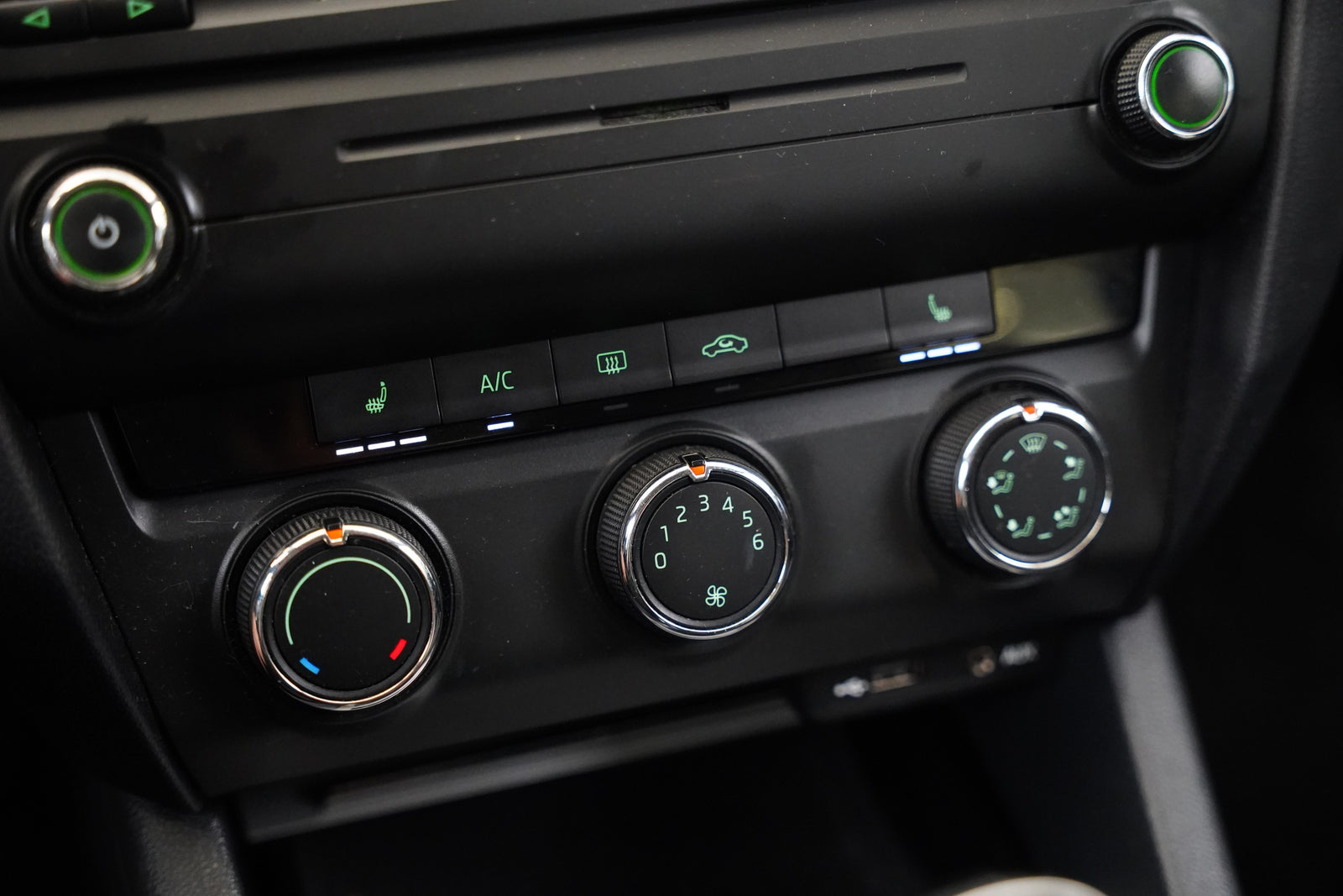 Škoda Octavia 1.6 TDI 77 kW Ambition – foto 18