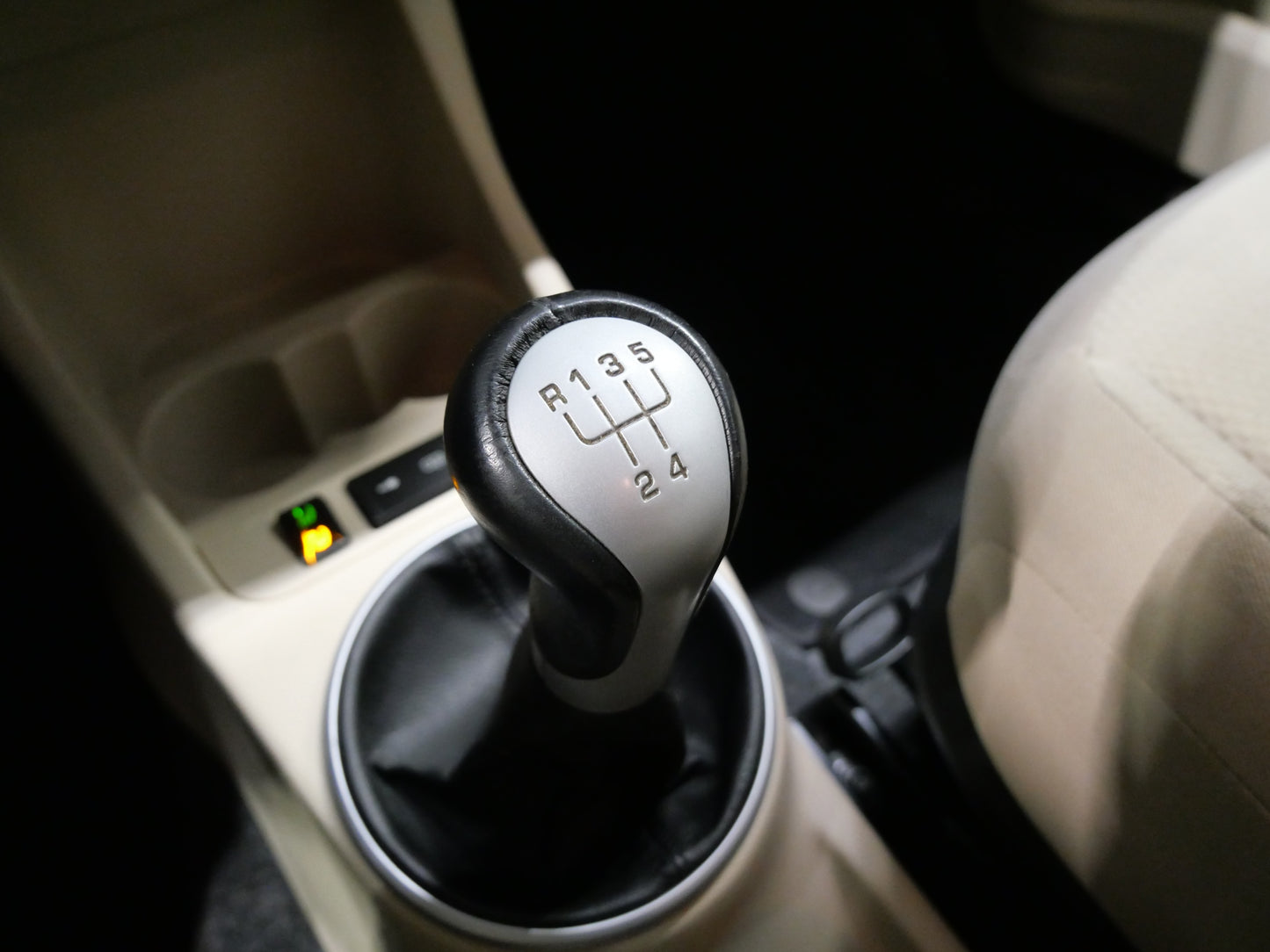 Škoda Fabia 1.6 MPI 16V 77 kW Elegance