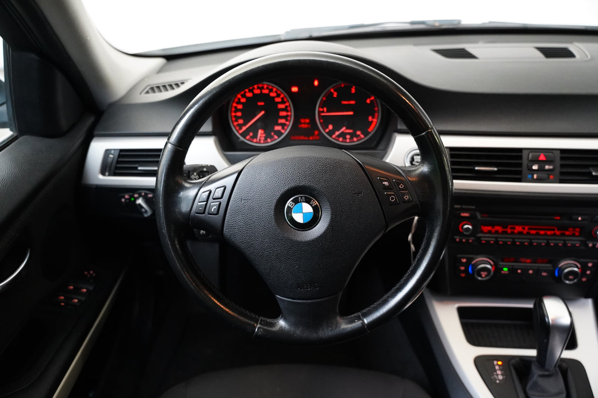 BMW Řada 3 318d 105 kW – foto 18