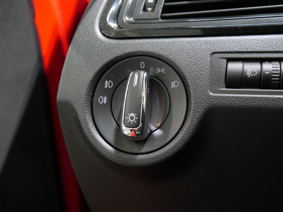 Škoda Rapid Spaceback 1.6 TDI 77 kW Style+
