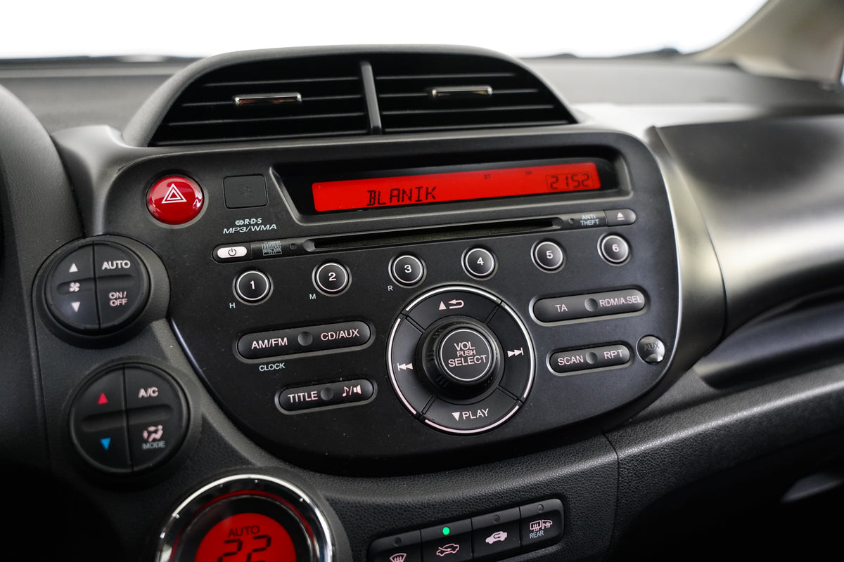 Honda Jazz 1.4 73 kW Automat – foto 18
