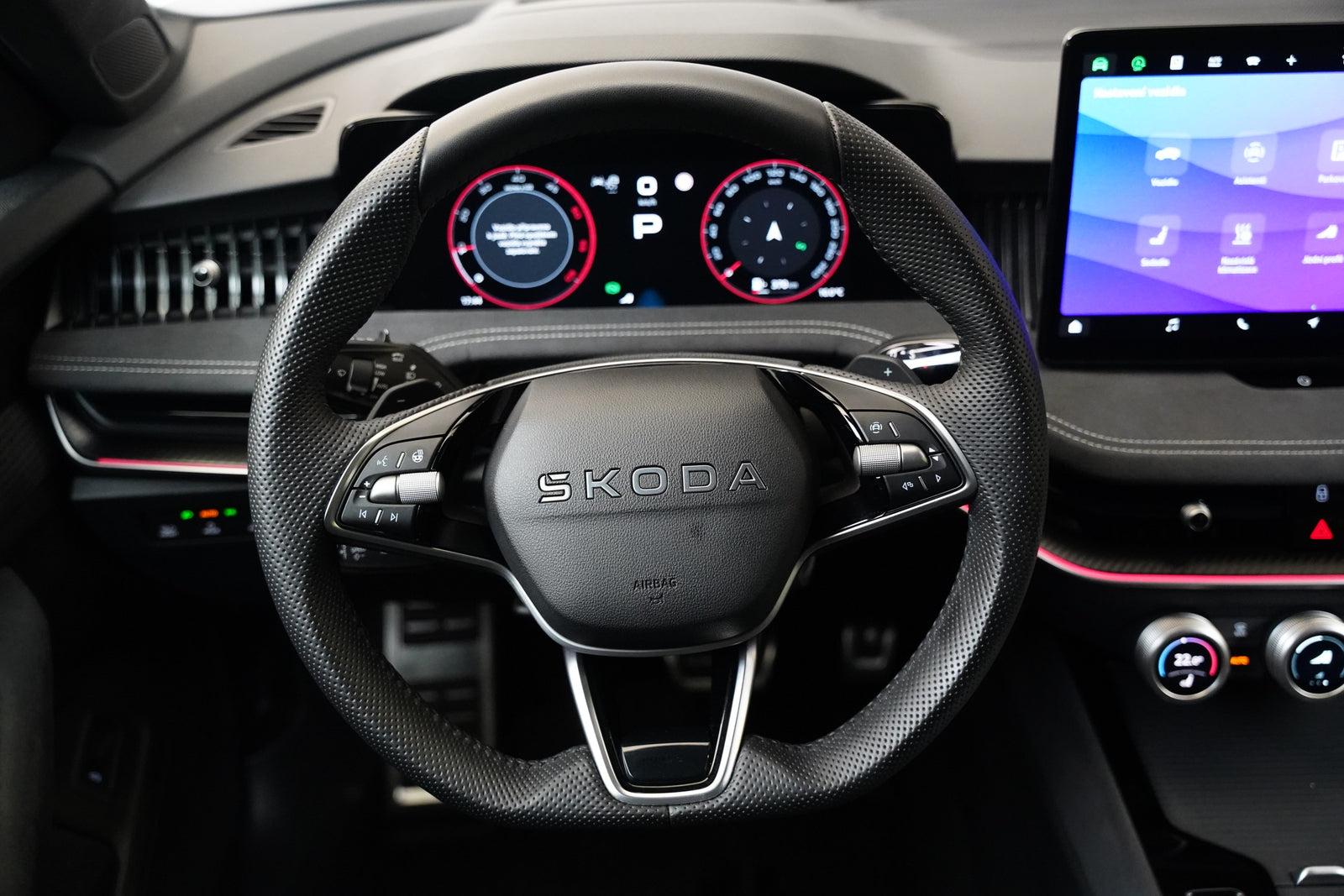 Škoda Superb 2.0 TDI 142 kW DSG Sportline – foto 18