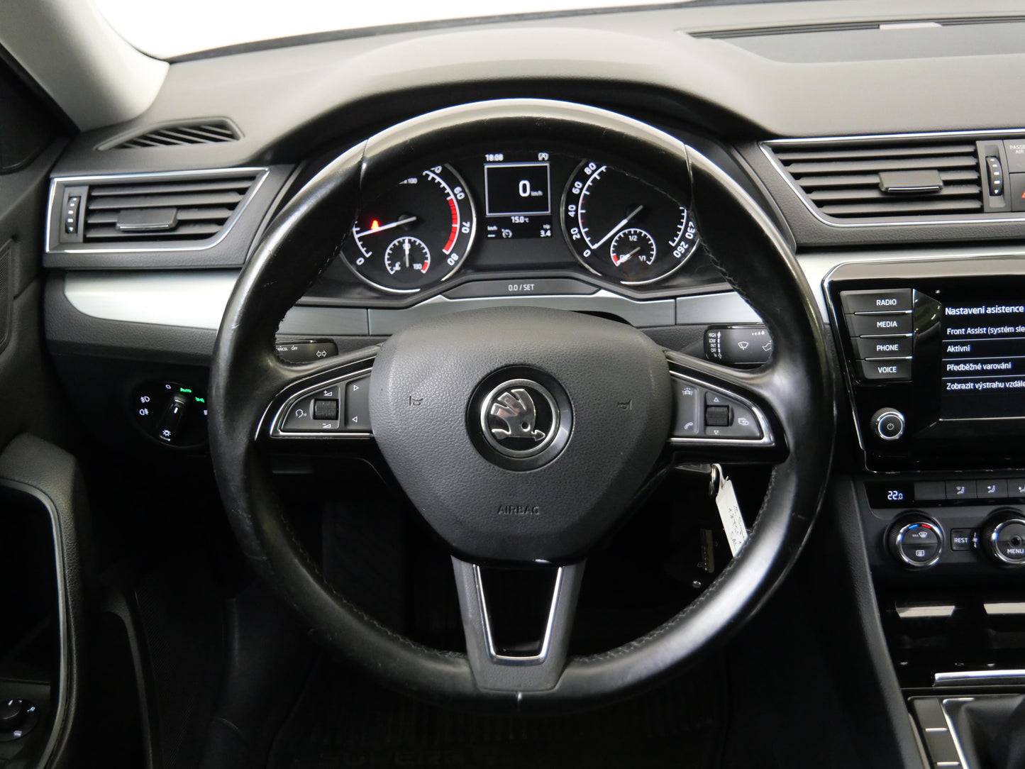 Škoda Superb 1.8 TSI 132 kW Ambition