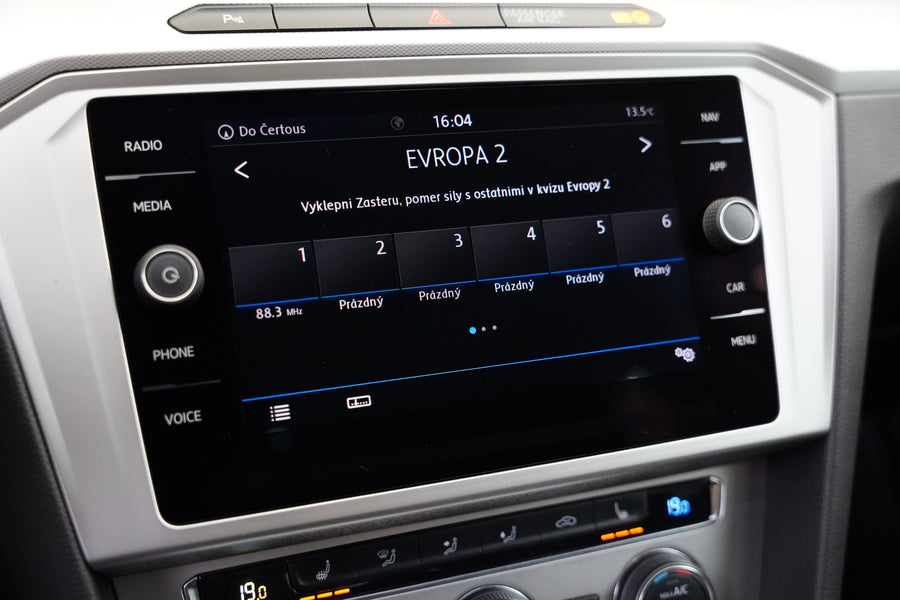 Volkswagen Passat 2.0 TDI 110 kW Comfortline – foto 17