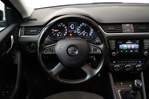 Škoda Octavia 2.0 TDI 110 kW – foto 18