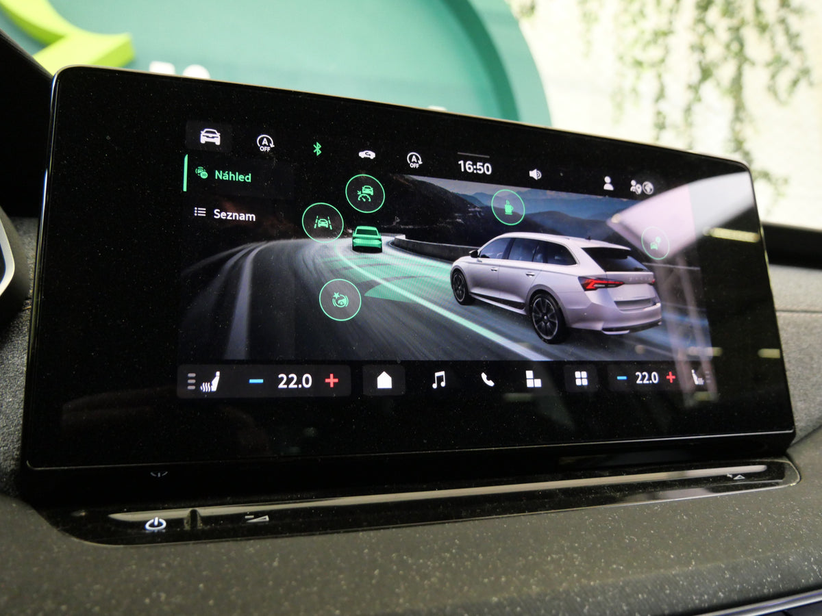 Škoda Octavia 2.0 TDI 110 kW Top Selection
