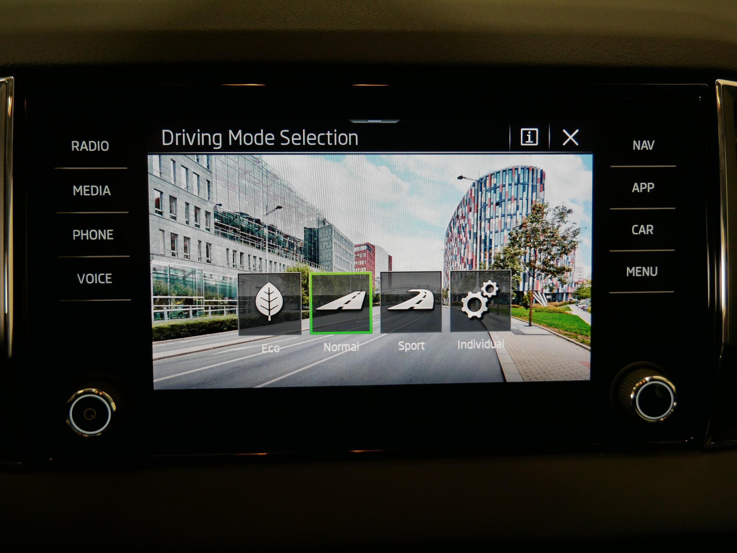 Škoda Karoq 1.5 TSI 110 kW Style