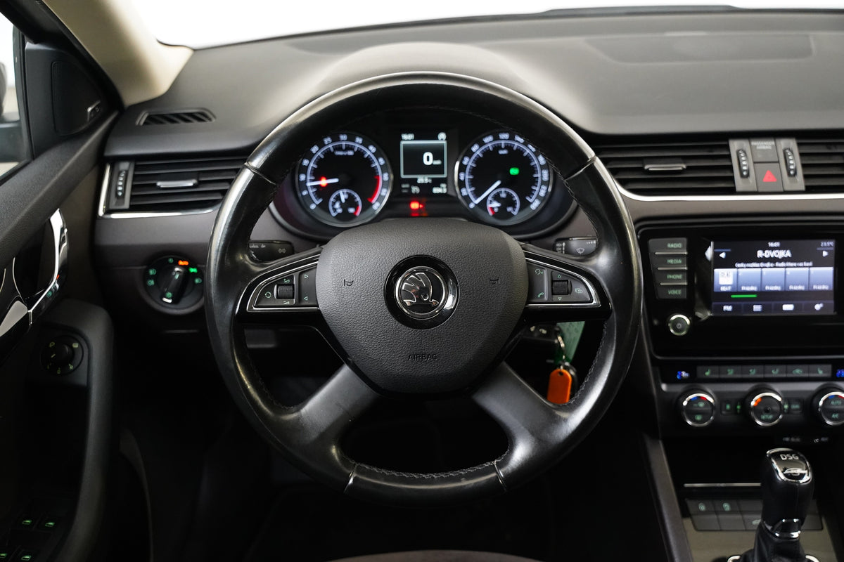 Škoda Octavia 2.0 TDI 135 kW 4x4 L&K – foto 18
