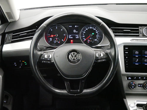 Volkswagen Passat 2.0 TDI 110kW Comfortline – foto 18